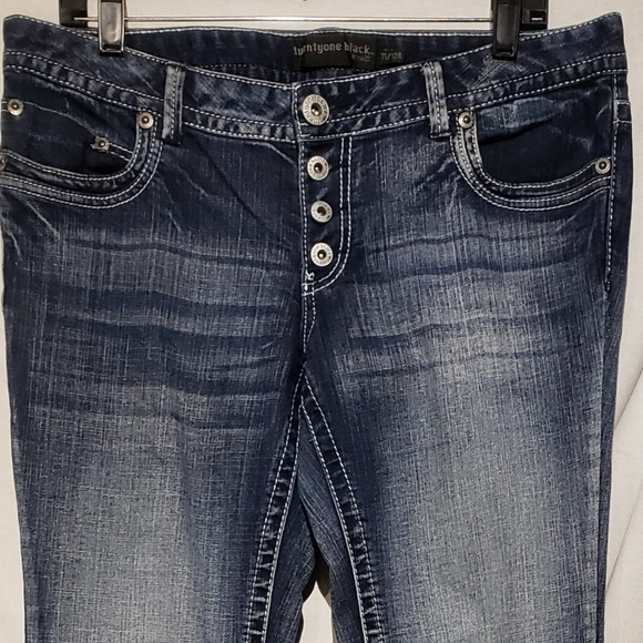 Women's twentyone black by rue21 Jeans size 11/12R. - Picture 3 of 6